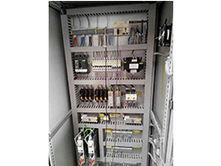 1463730582584401.jpg 加拿大凍干生產線電控柜.jpg