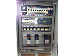 1463730584133184.jpg 加拿大凍干生產線洗盤機.JPG